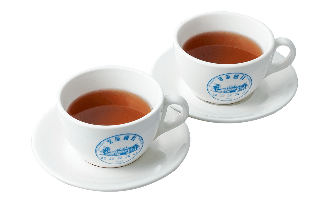 2壺美式咖啡或茶